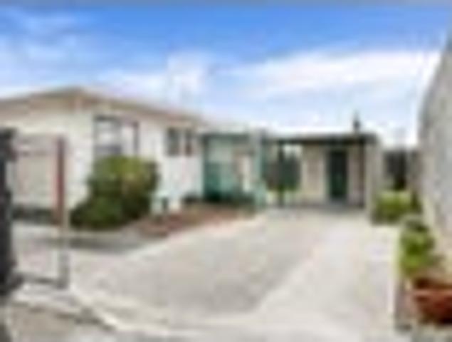 House for rent in Papakura