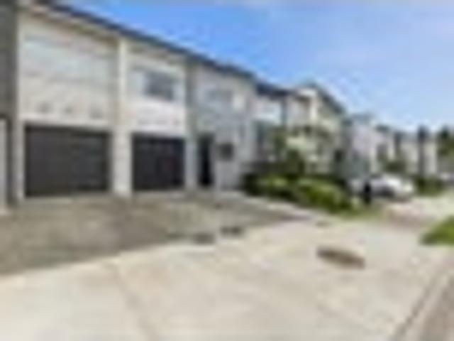 Townhouse for rent in Papakura, Oroua County