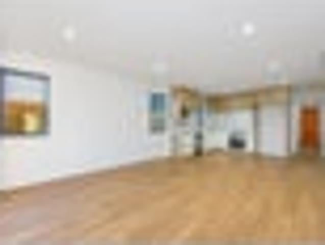House for rent in Kauri Flats, Papakura