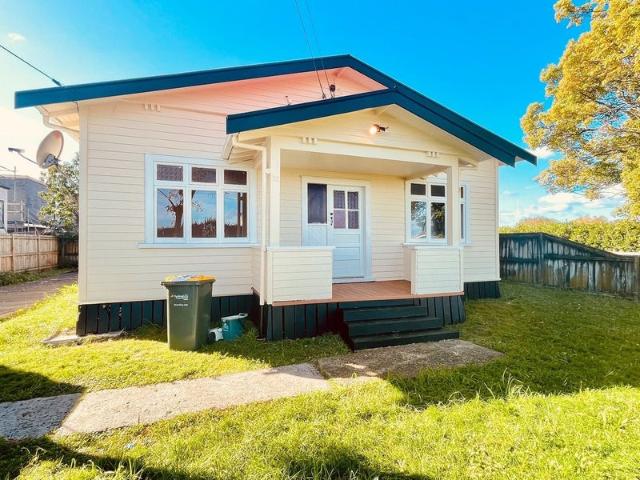 House for rent in Papakura