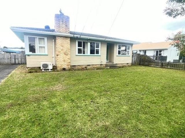 House for rent in Papakura