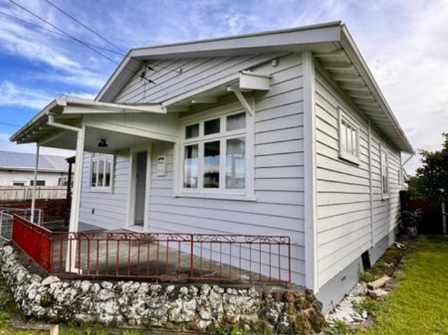 House for rent in Papakura