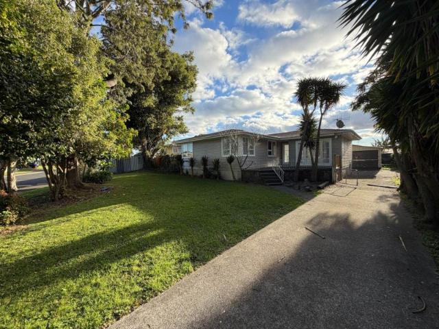 House for rent in Papakura