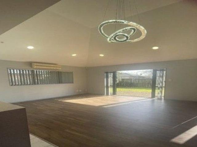 House for rent in Papakura