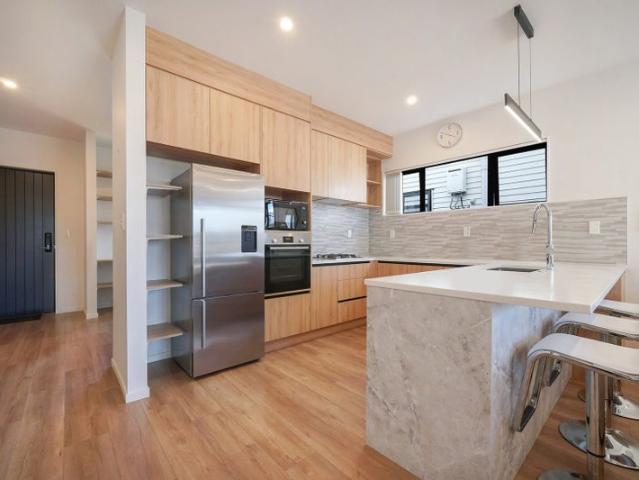 House for rent in Kauri Flats, Papakura