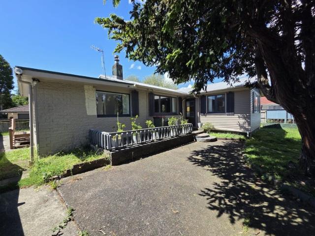 House for rent in Papakura