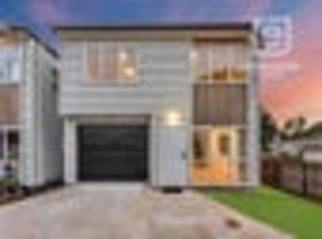 Townhouse for rent in Papakura