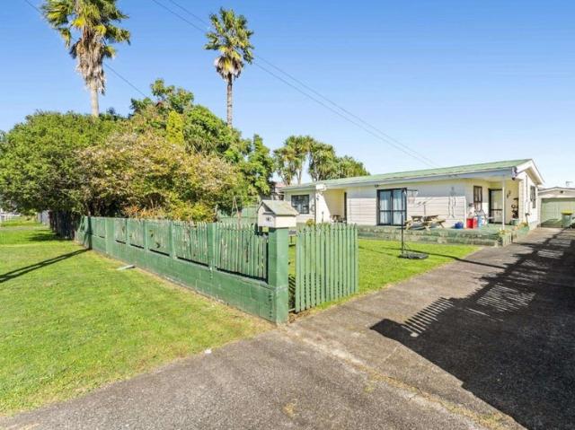 House for rent in Ōpaheke, Papakura