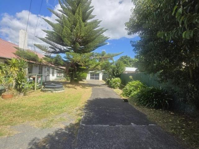 House for rent in Papakura