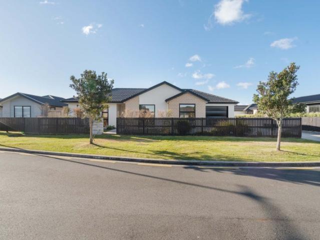House for rent in Papamoa Sands, Papamoa