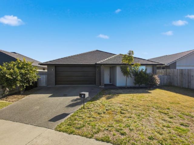 House for rent in Emerald Shores, The Sands / Te Tumu