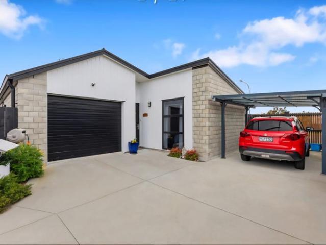 House for rent in James Village, Papamoa