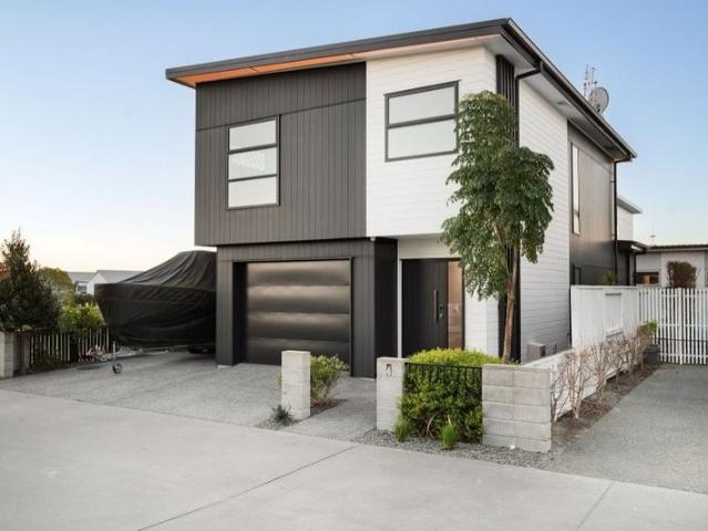 Apartment for rent in Wairākei / The Sands, The Sands / Te Tumu