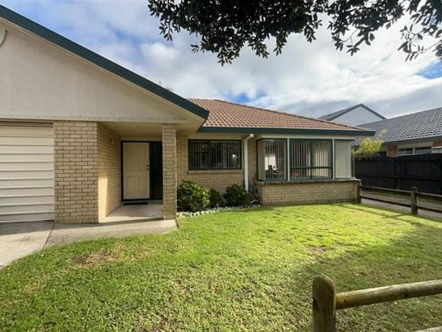 House for rent in Pāpāmoa Beach, Papamoa