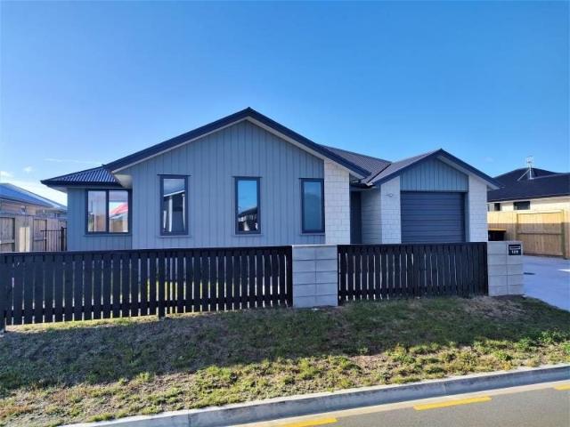 House for rent in Pāpāmoa Beach, Papamoa
