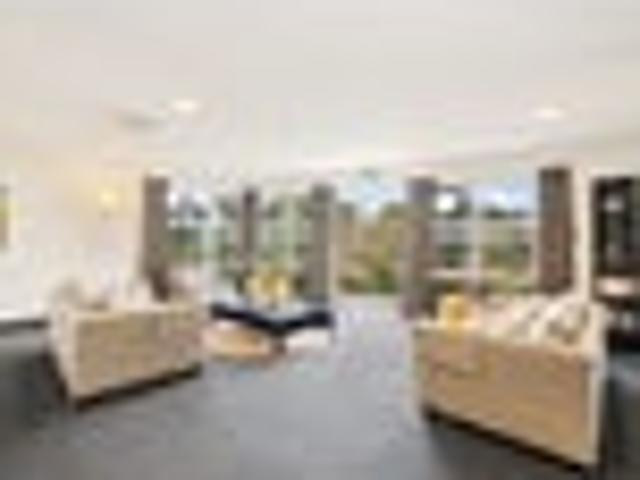 House for rent in Chaslands, Canterbury