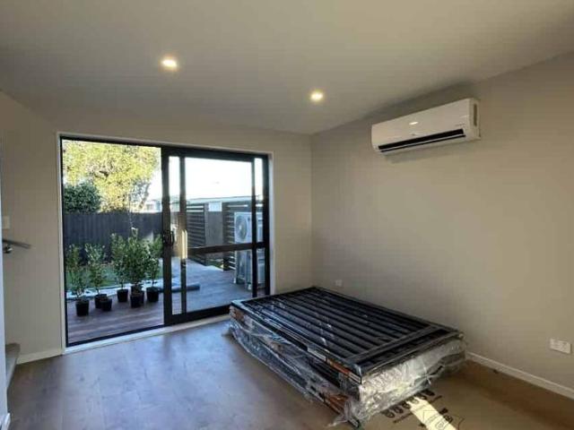 Townhouse for rent in Papanui, Canterbury