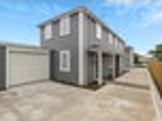 Townhouse for rent in Papanui, Canterbury