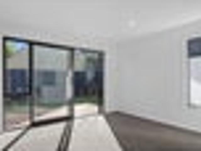 Townhouse for rent in Papanui, Canterbury