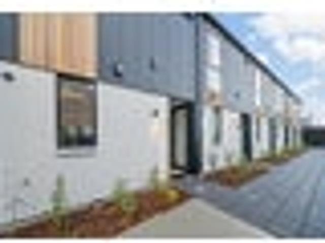 Townhouse for rent in Papanui, Canterbury