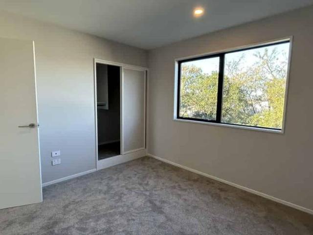 Townhouse for rent in Papanui, Canterbury