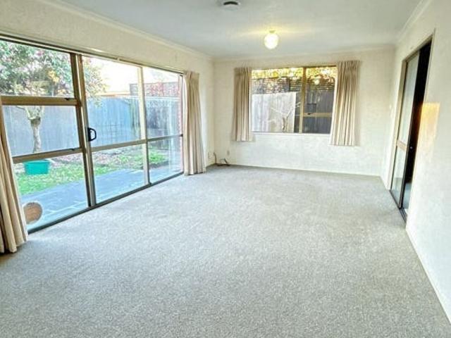 Apartment for rent in Papanui, Canterbury