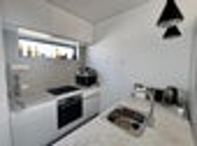 Townhouse for rent in Newlands, Wellington