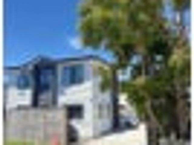 Townhouse for rent in East Tamaki