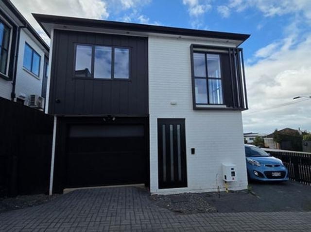 House for rent in Puhinui, Ōtara-Papatoetoe