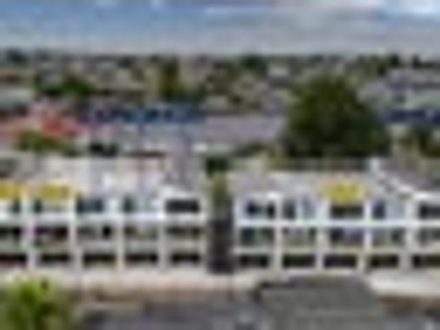Townhouse for sale in East Tamaki