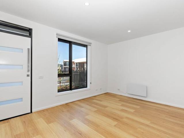 Townhouse for rent in Camerons Creek, Victoria