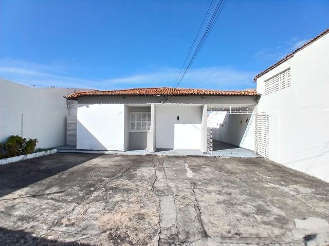 Casa aluguel em Região Geográfica Imediata de Fortaleza, Fortaleza
