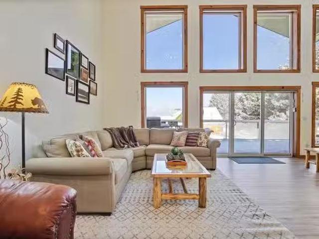 Apartment for rent in Cascade, Idaho