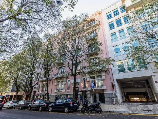 Apartamento alugar em Avenidas Novas, Lisboa