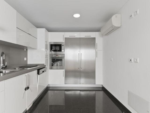 Apartamento alugar em Bairro do Rosário, Cascais