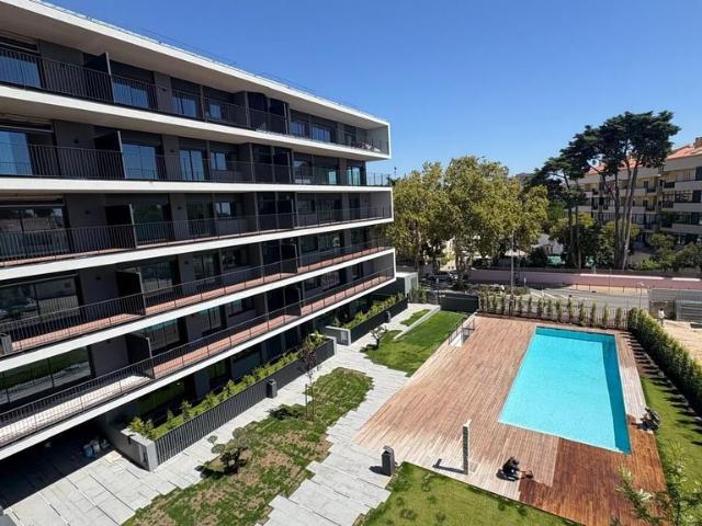 Apartamento alugar em Núcleo Urbano Histórico de Carcavelos, Cascais