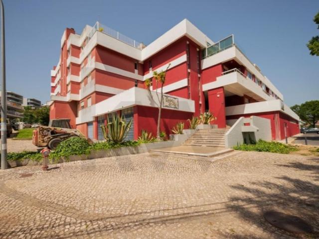 Apartamento alugar em Lagoal, Oeiras