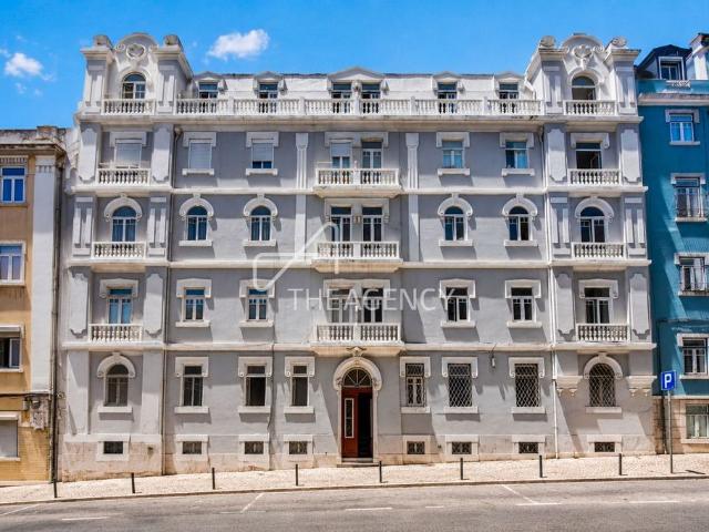 Apartamento alugar em Estrela, Lisboa