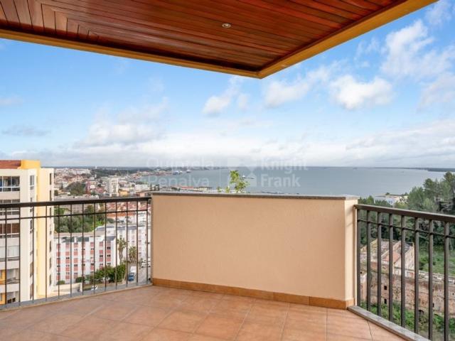 Apartamento alugar em Bairro dos Pescadores, Setúbal