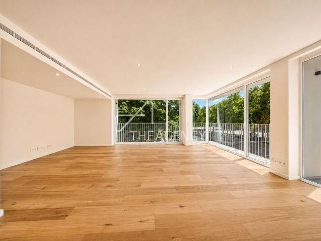 Apartamento alugar em Avenidas Novas, Lisboa