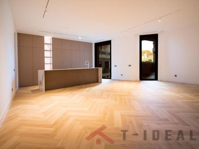 Apartamento alugar em Lourinhã