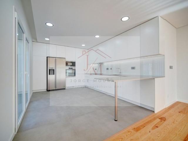 Apartamento alugar em Visconde da Luz, Cascais