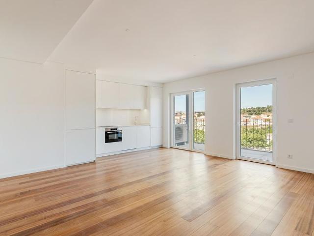 Apartamento alugar em Estrela, Lisboa