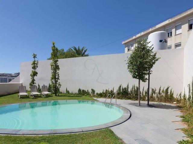 Apartamento alugar em Santo António, Lisboa
