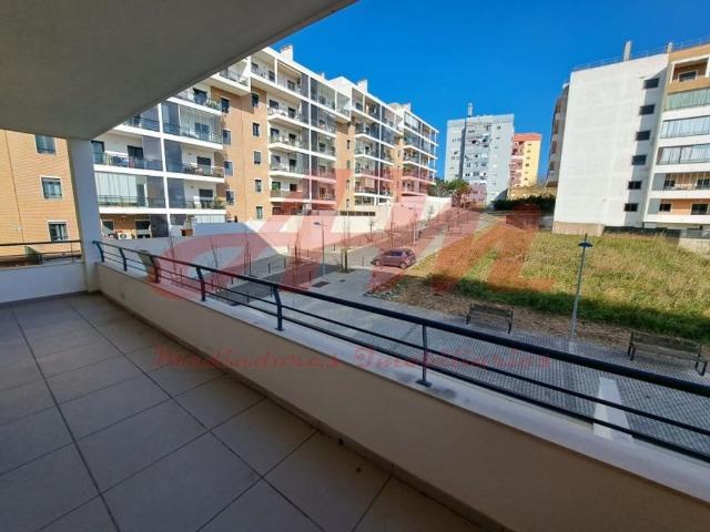 Apartamento alugar em Urbanização Serra das Brancas, Amadora