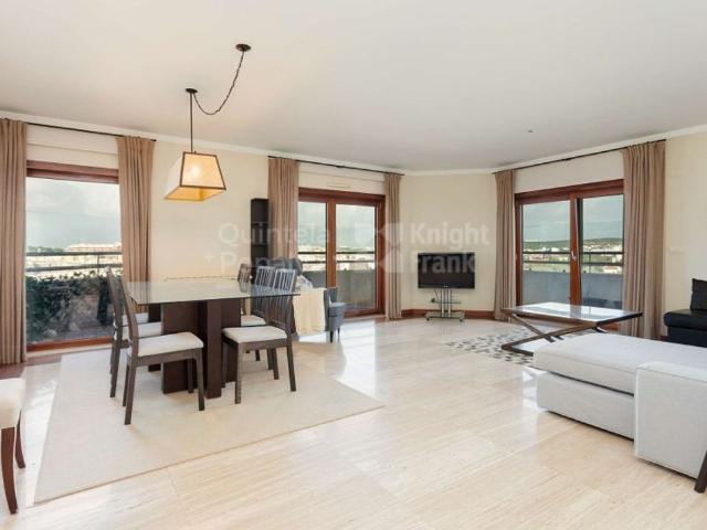 Apartamento alugar em Oeiras, Lisboa