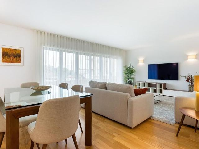 Apartamento alugar em Avenidas Novas, Lisboa