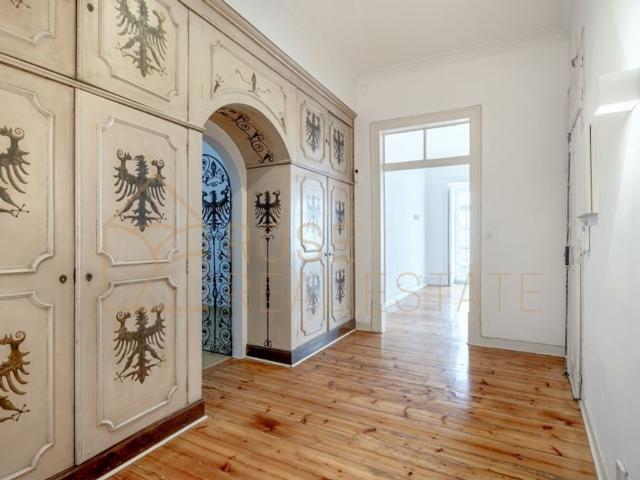 Apartamento alugar em Estrela, Lisboa