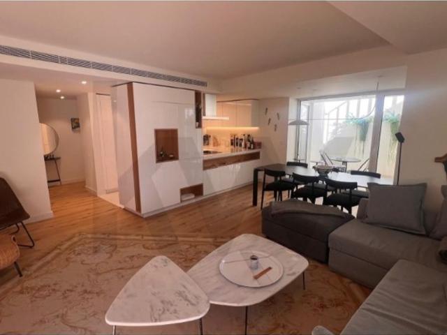 Apartamento alugar em Misericórdia, Lisboa