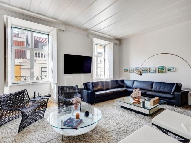 Apartamento alugar em Misericórdia, Lisboa